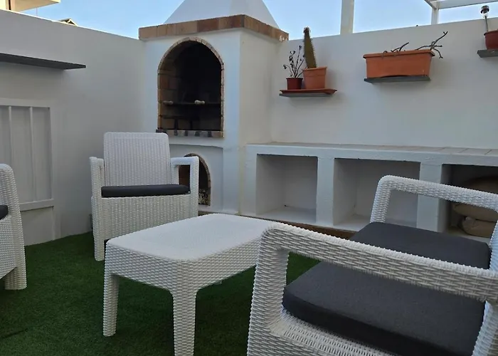 Prázdninový dům Discover The Oasis Of Relaxation At Casa Fabio Playa Honda (Lanzarote)