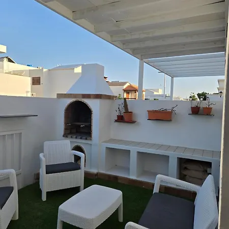 Discover The Oasis Of Relaxation At Casa Fabio Feriehus Playa Honda (Lanzarote)